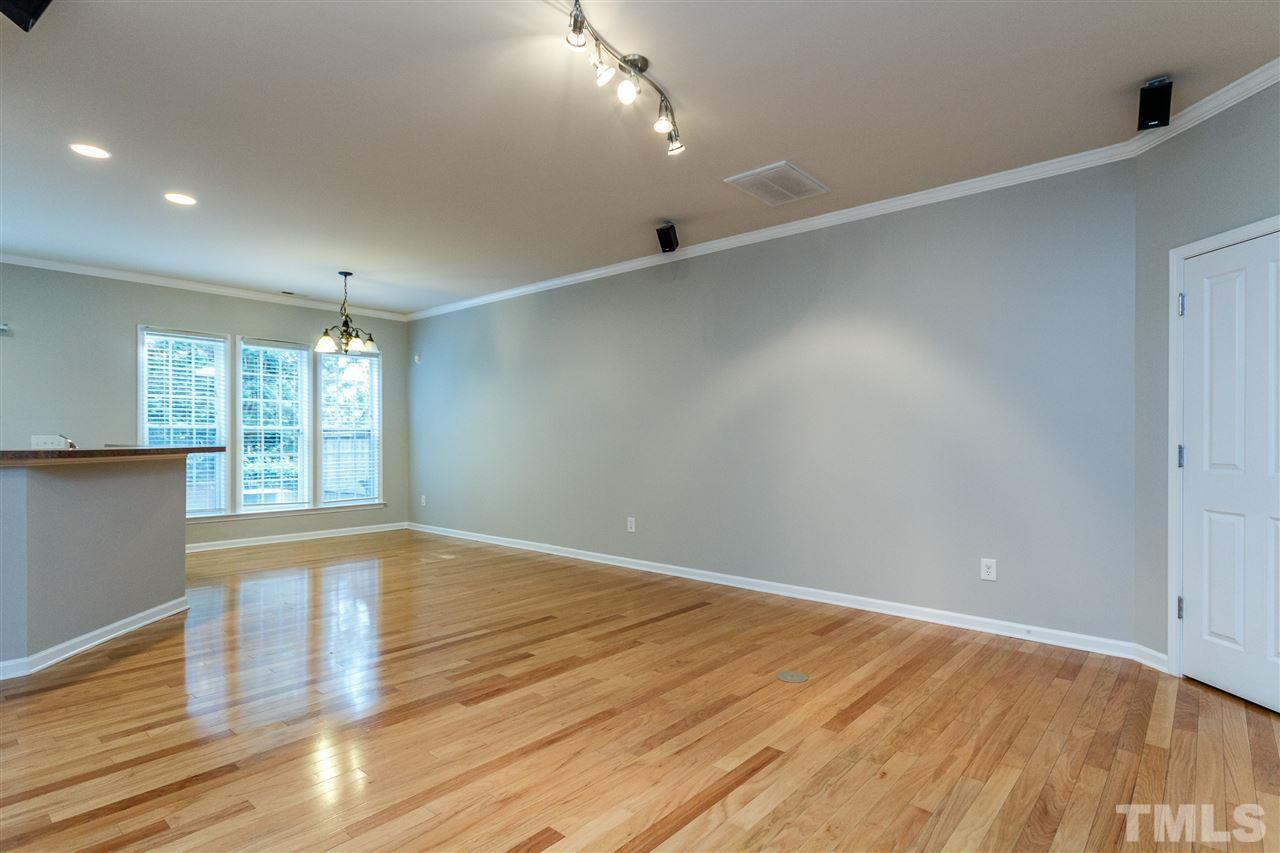 8306 Pilots View Drive Raleigh, NC 27617 - Photo 6 of 30