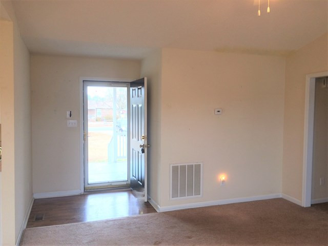 952 Campground Road Selma, NC 27576 - Photo 6 of 21 Gallery Image 6