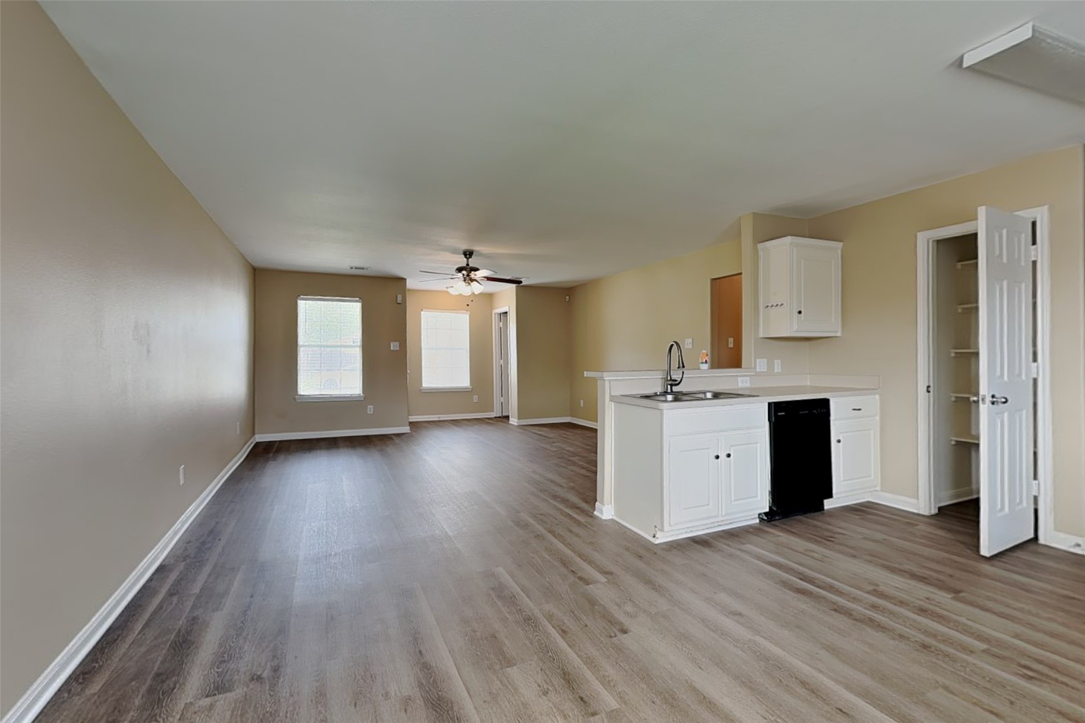 4530 Nueces River Loop Spring, TX 77386 - Photo 3 of 20
