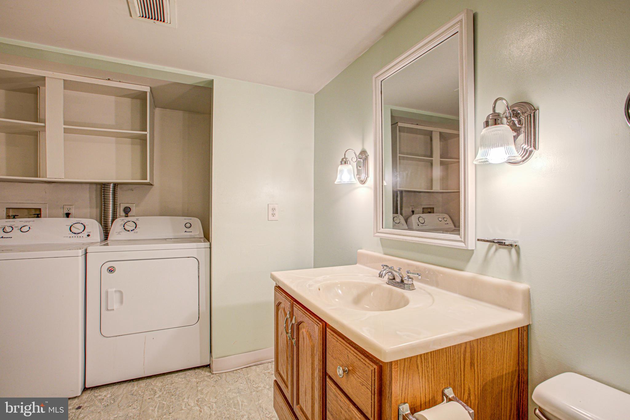 5816 Royal Ridge Drive, Unit K Springfield, VA 22152 - Photo 18 of 32 Gallery Image 18