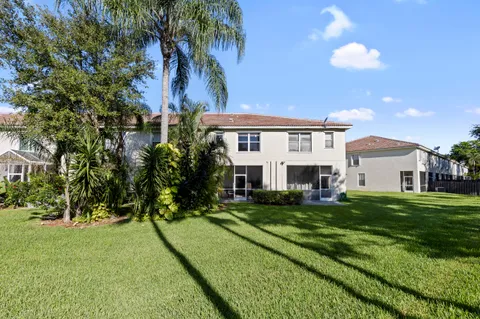 $390,000 | 8068 Briantea Drive, Boynton Beach, FL 33472