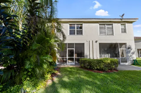 $390,000 | 8068 Briantea Drive, Boynton Beach, FL 33472