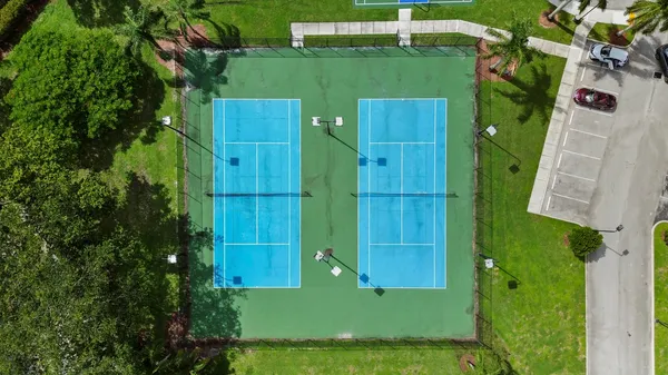 $390,000 | 8068 Briantea Drive, Boynton Beach, FL 33472