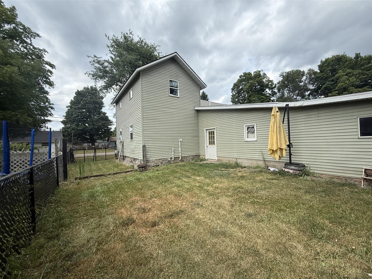 408 Reed Street Nashville, MI 49073 - Photo 7 of 25 Gallery Image 7