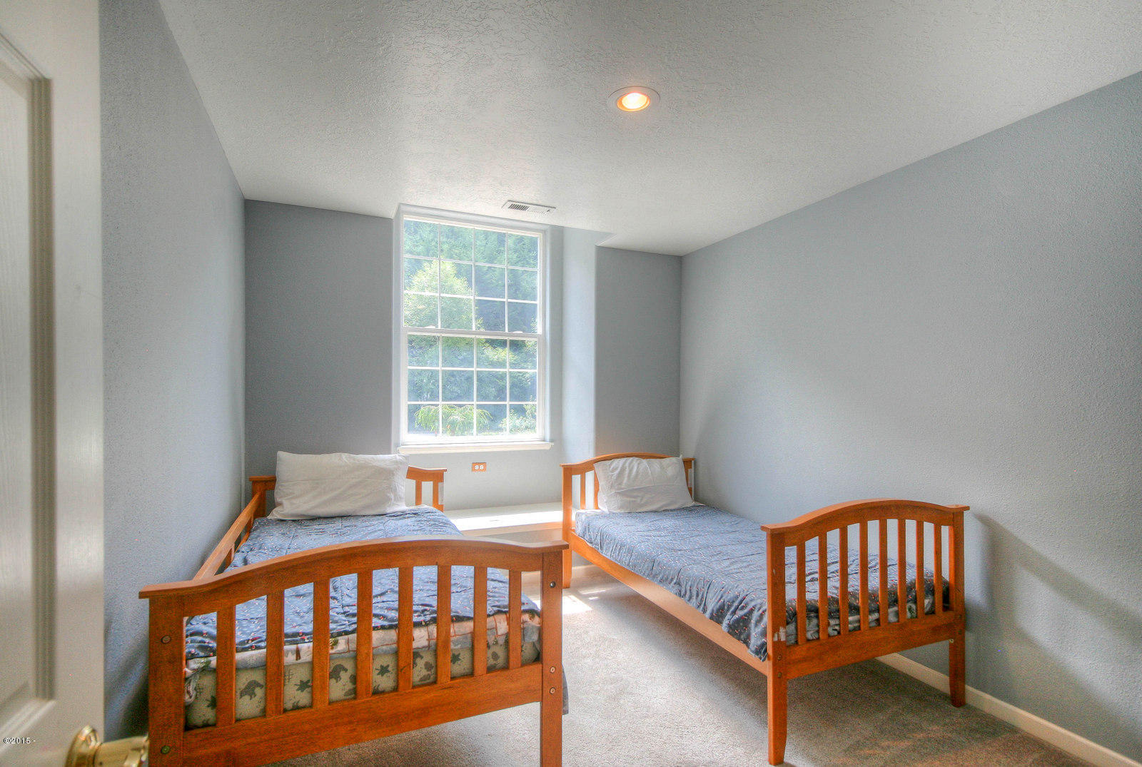 444 Hamer Road Siletz, OR 97380 - Photo 21 of 34 3rd bedroom