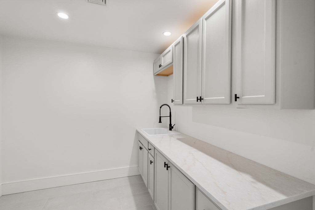 62 Claybrook Road Dover, MA 02030 - Photo 29 of 38