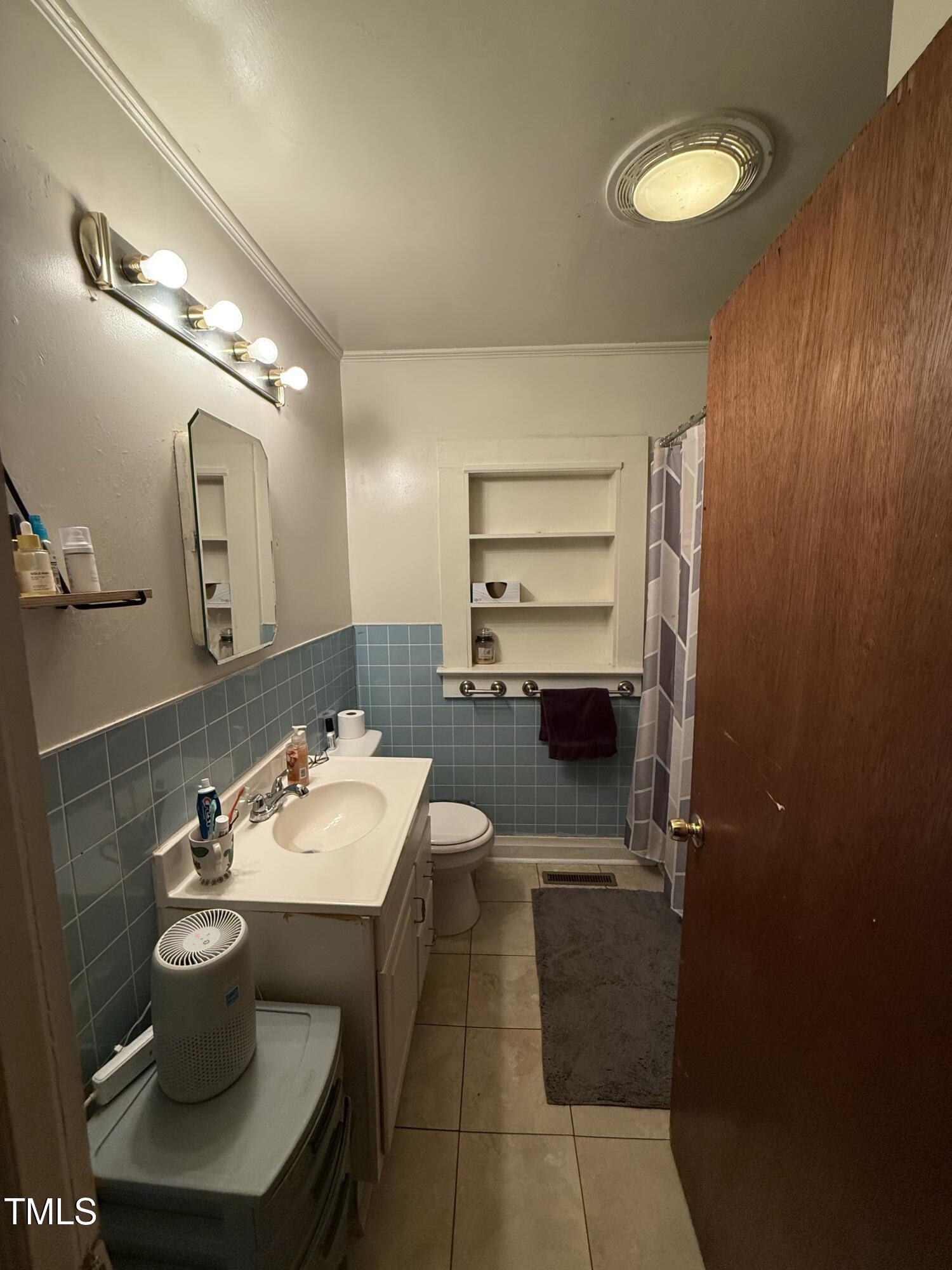 109 Little Ponderosa Road Macon, NC 27551 - Photo 7 of 12 Bth