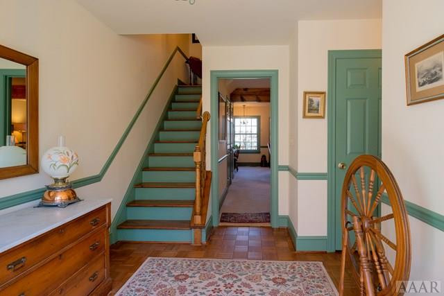 11 Old Fish Hatchery Road Edenton, NC 27932 - Photo 3 of 24 Foyer