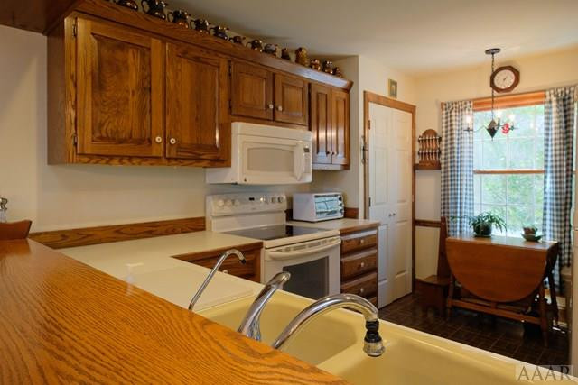 11 Old Fish Hatchery Road Edenton, NC 27932 - Photo 7 of 24 Kitchen