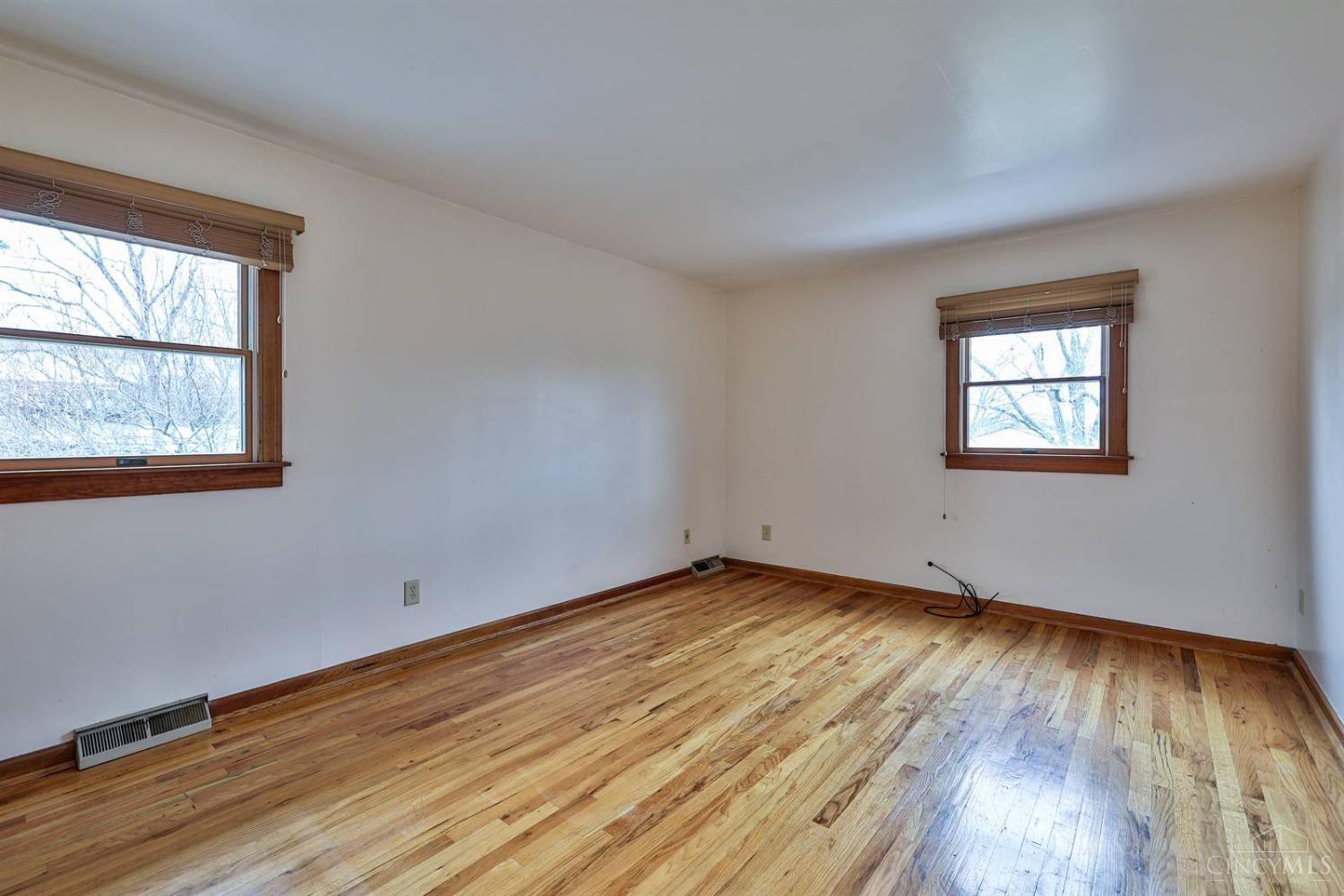 10211 Leacrest Road Cincinnati, OH 45215 - Photo 19 of 35 Gallery Image 19