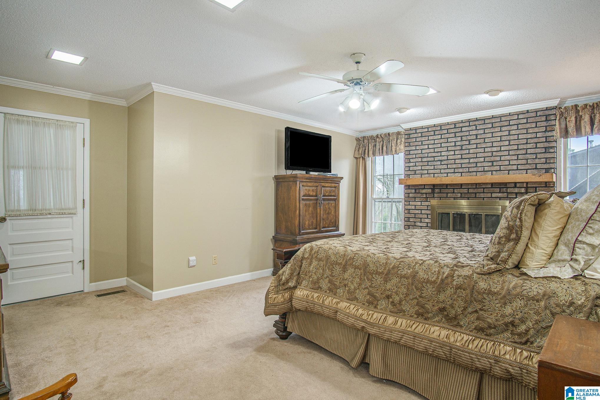1612 Shades Crest Road Birmingham, AL 35226 - Photo 20 of 43