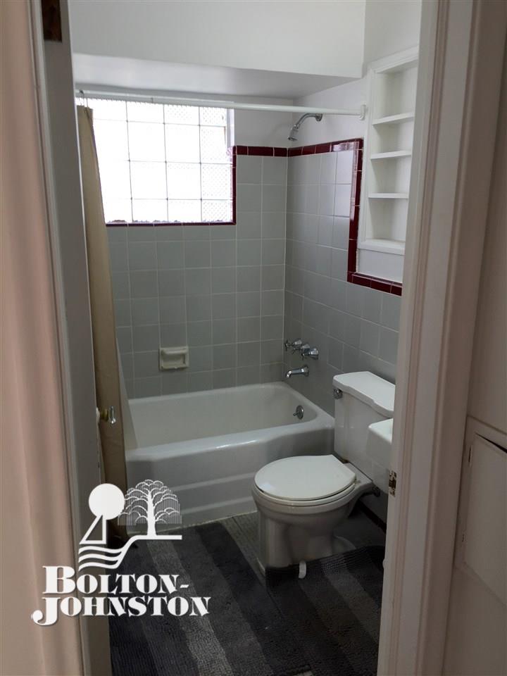 2nd Floor Bath