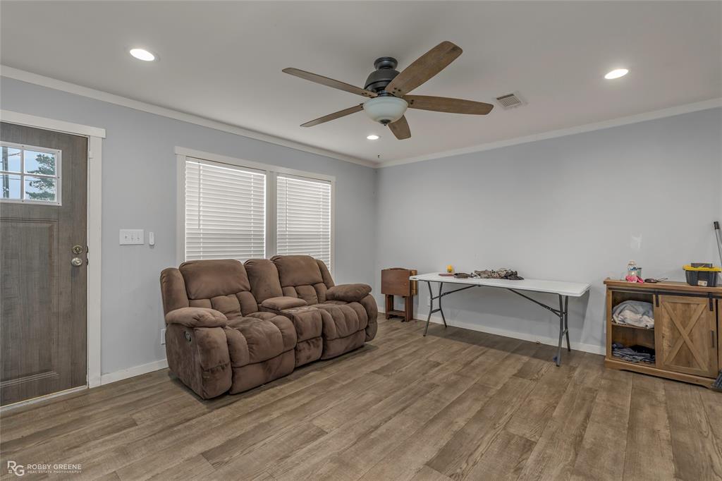 190 Padgett Road Benton, LA 71006 - Photo 5 of 31