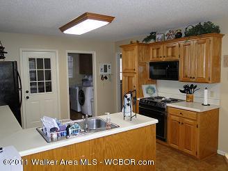 3904 Fox Run Jasper, AL 35504 - Photo 8 of 14 Gallery Image 8