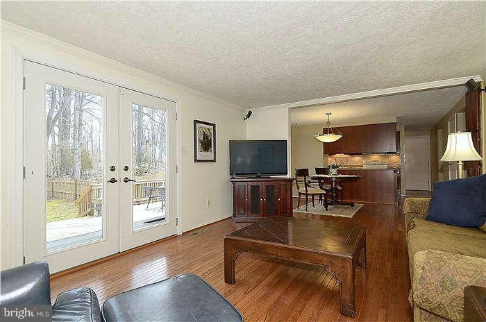 11951 Appling Valley Road Fairfax, VA 22030 - Photo 13 of 30 Family Room