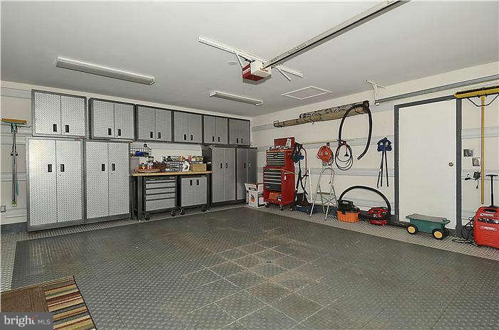11951 Appling Valley Road Fairfax, VA 22030 - Photo 30 of 30 Interior (General)