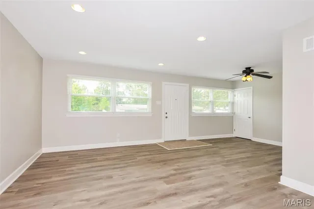 $1,560 | 635 Loyola Drive, Florissant, MO 63031