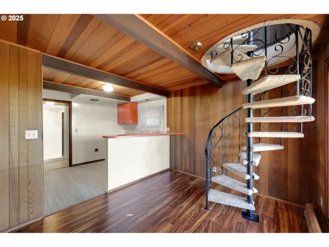 $597,000 | 475 Riverview Boulevard, Springfield, OR 97477