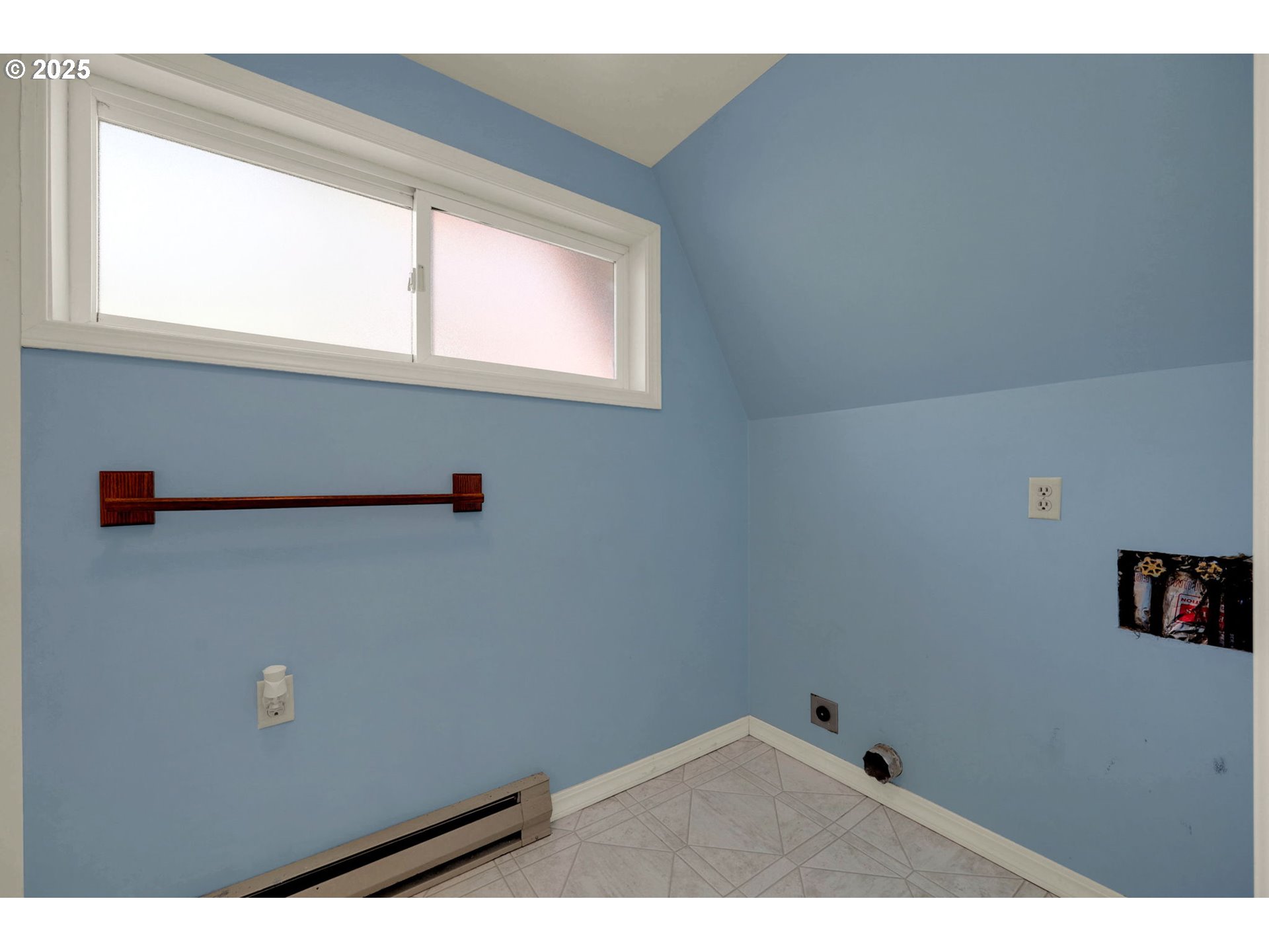 475 Riverview Boulevard Springfield, OR 97477 - Photo 20 of 32