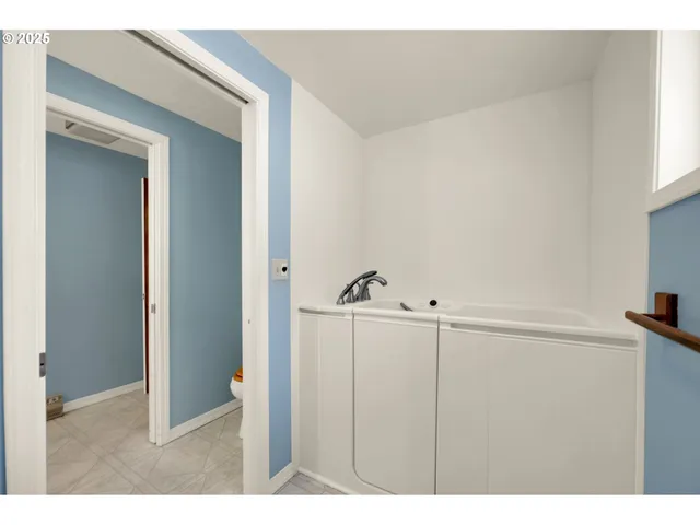 $597,000 | 475 Riverview Boulevard, Springfield, OR 97477