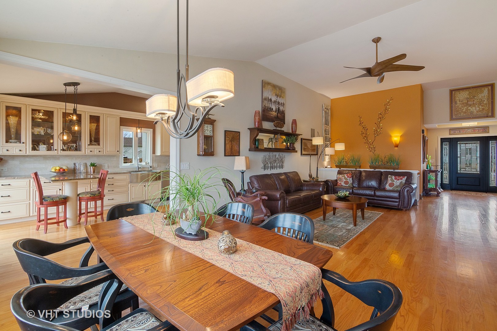 2905 Farmington Drive Lindenhurst, IL 60046 - Photo 7 of 22