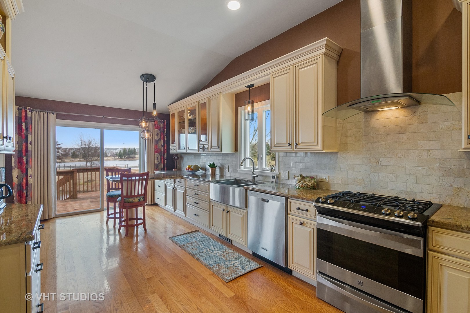 2905 Farmington Drive Lindenhurst, IL 60046 - Photo 9 of 22