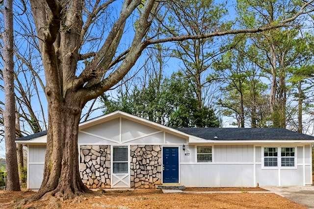 1677 Liberty Valley Decatur, GA 30032 - Photo 1 of 13 Gallery Image 1