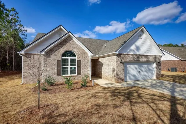 $369,000 | 967 Park Pl Street, Social Circle, GA 30025