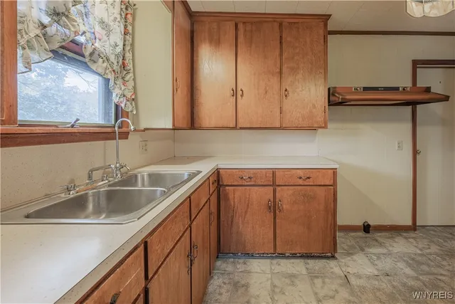 $219,900 | 6358 Ridge Road, Lockport Town, NY 14094