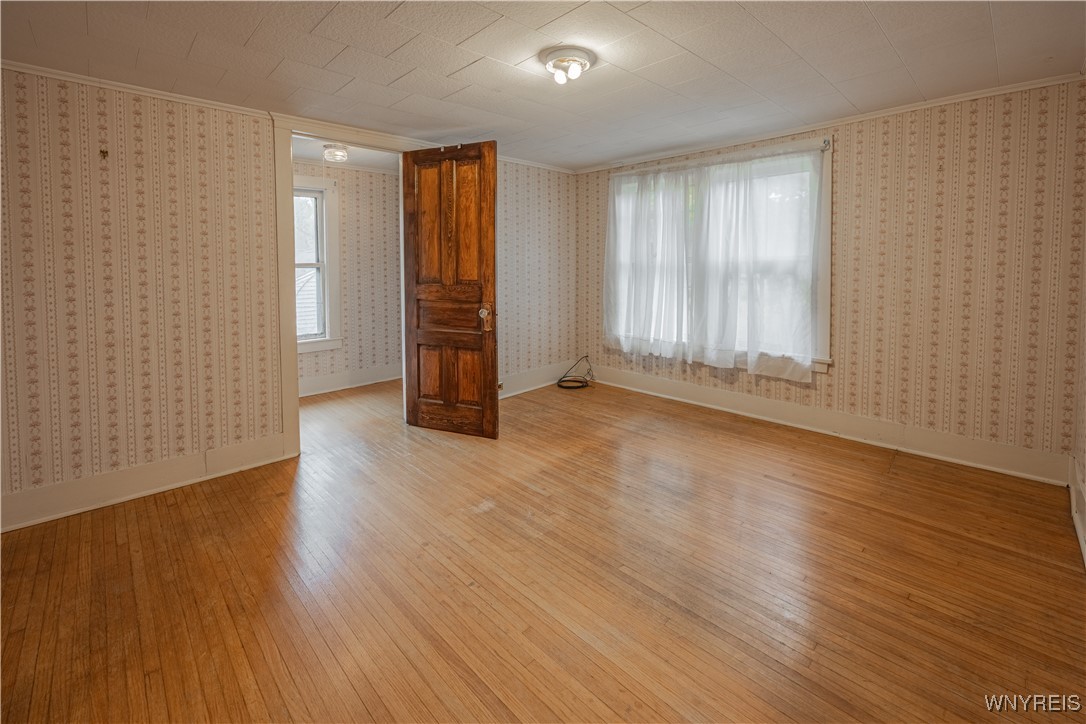 6358 Ridge Road Lockport Town, NY 14094 - Photo 22 of 35