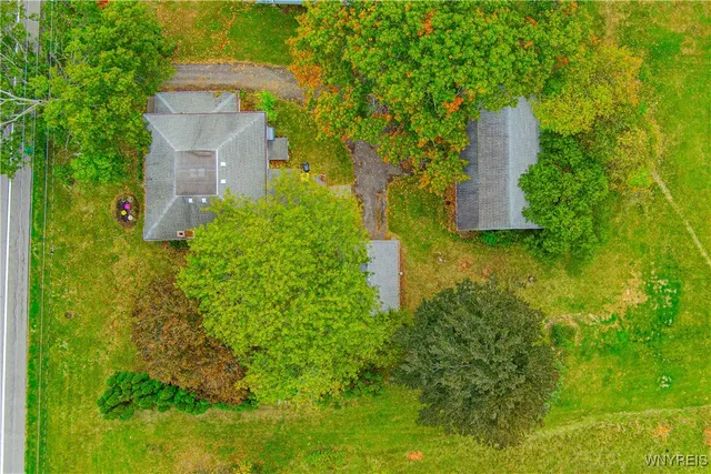 $219,900 | 6358 Ridge Road, Lockport Town, NY 14094