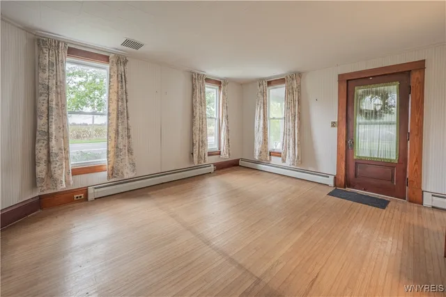 $219,900 | 6358 Ridge Road, Lockport Town, NY 14094