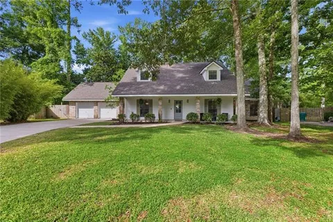 $520,000 | 133 Richland Drive South, Mandeville, LA 70448