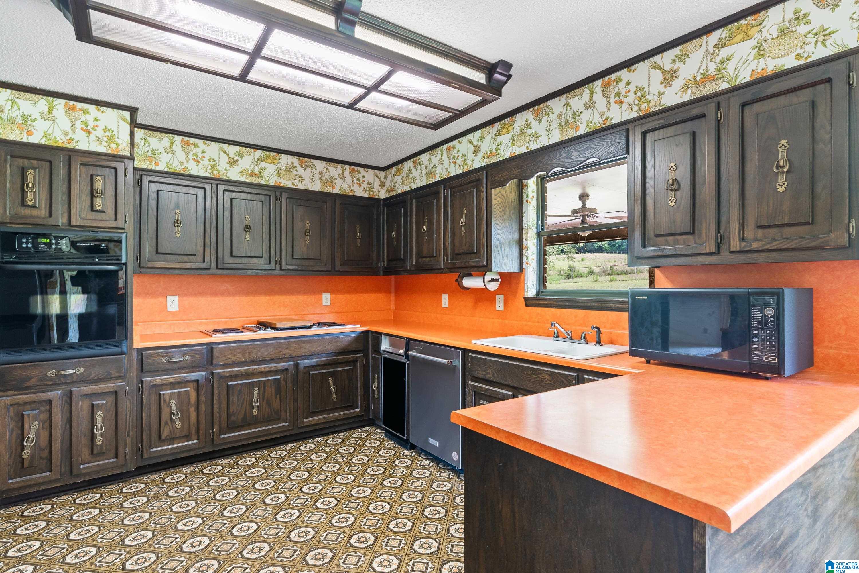 3805 Warrior Jasper Road Warrior, AL 35180 - Photo 13 of 54