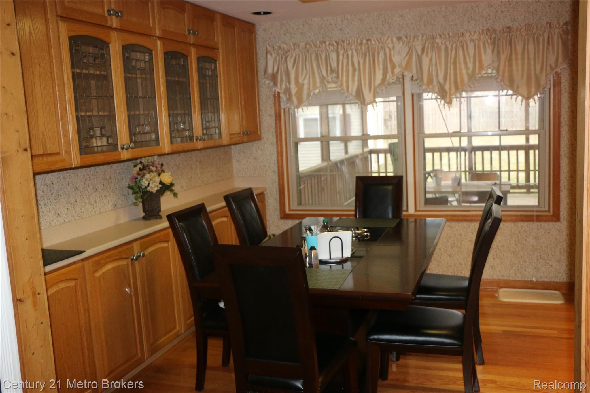 6333 Rustic Ridge Trail Grand Blanc, MI 48439 - Photo 5 of 22 IMG_3105.JPG