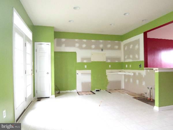47 Riparian Lane Ranson, WV 25438 - Photo 28 of 30 Kitchen
