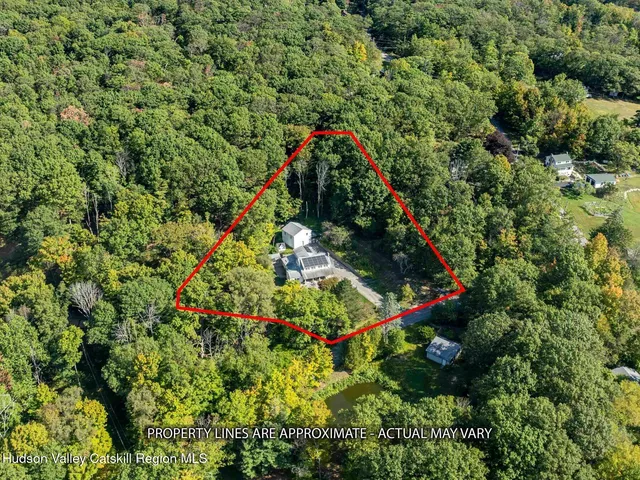 $629,000 | 41 Vista Maria Road, Cragsmoor, NY 12566