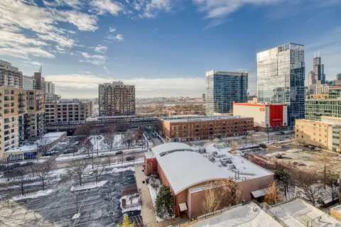 $349,000 | 1464 South Michigan Avenue, Unit 1107, Chicago, IL 60605