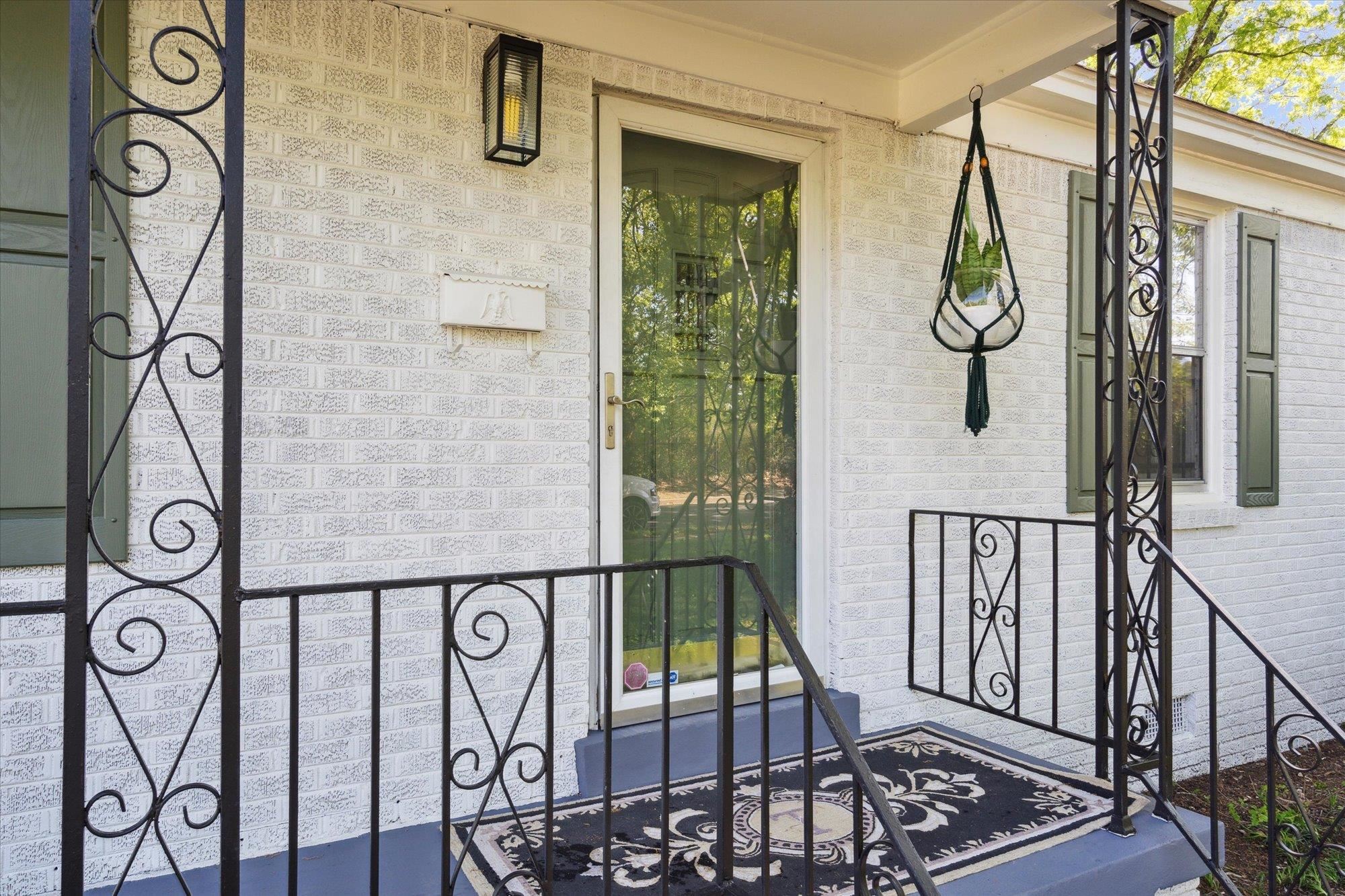 3869 Meade Avenue Memphis, TN 38122 - Photo 3 of 18 Gallery Image 3