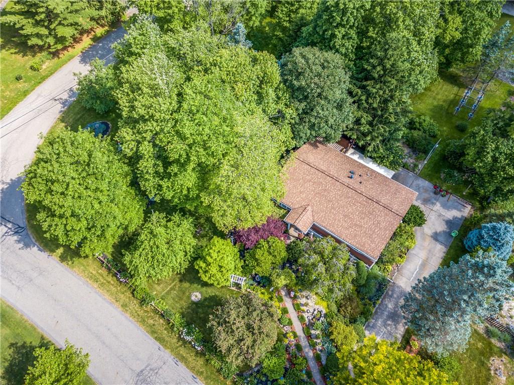 211 Ridgeway Drive Baden, PA 15005 - Photo 8 of 20