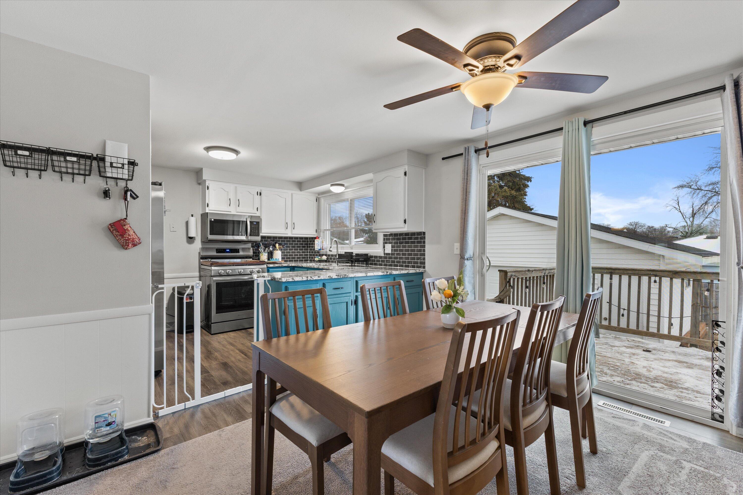 3343 Stratford Avenue Racine, WI 53402 - Photo 12 of 36 08-925A6929