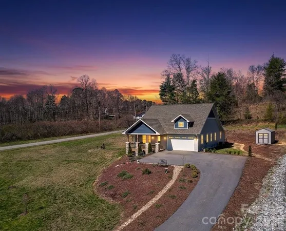 $640,000 | 35 Cider Hl Lane, Hendersonville, NC 28792