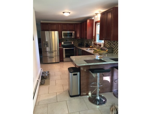 123 Kennard Road Manchester, NH 03104 - Photo 6 of 27
