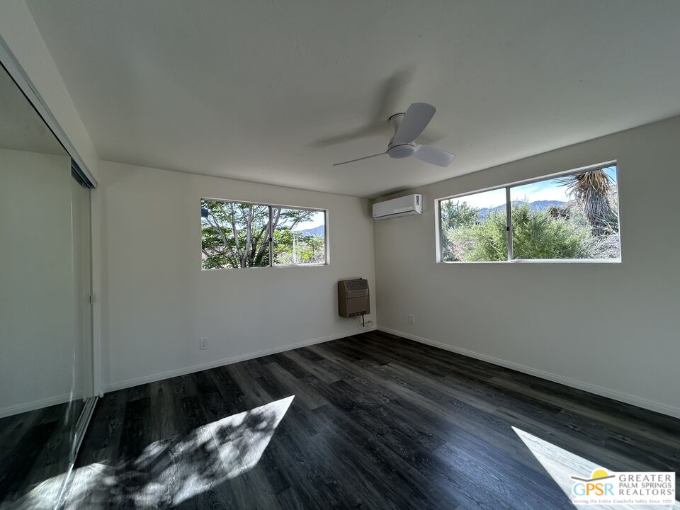 49760 Big Morongo Canyon Road Morongo Valley, CA 92256 - Photo 20 of 47 a view of an empty room and window