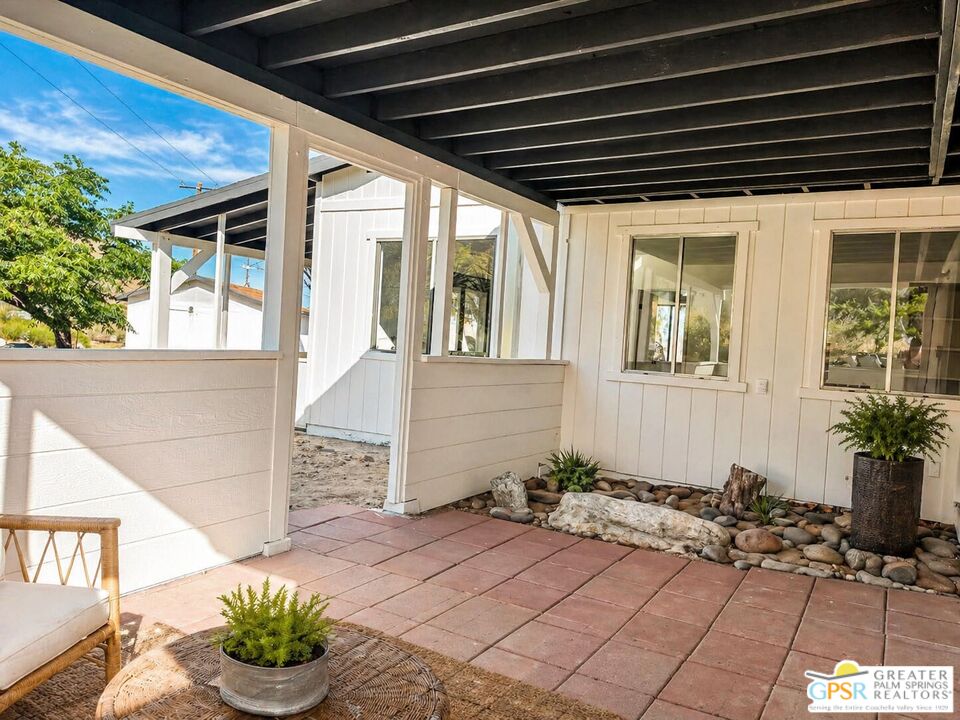 49760 Big Morongo Canyon Road Morongo Valley, CA 92256 - Photo 35 of 47 a front view of a house
