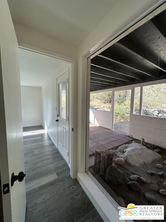 49760 Big Morongo Canyon Road Morongo Valley, CA 92256 - Photo 43 of 47 a view of a room