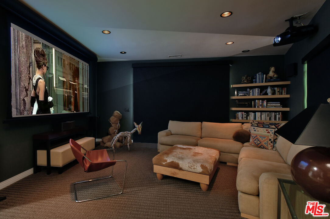 4039 Cody Road Sherman Oaks, CA 91403 - Photo 14 of 47