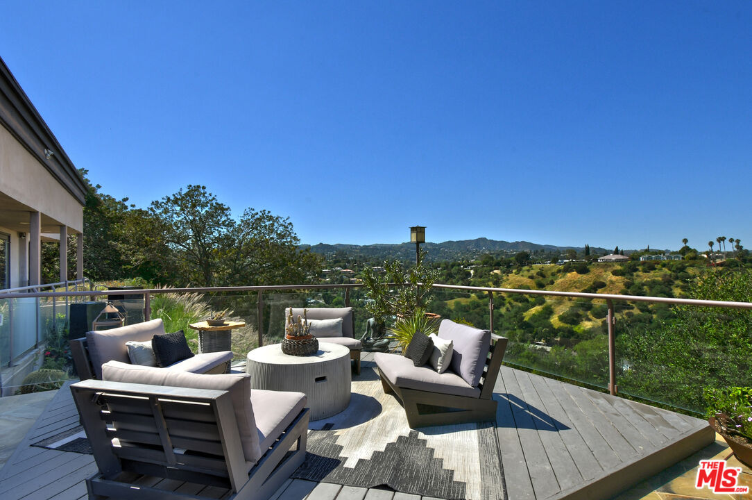 4039 Cody Road Sherman Oaks, CA 91403 - Photo 35 of 47