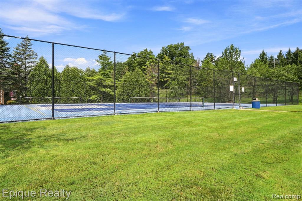 3575 Tremonte Circle Rochester, MI 48306 - Photo 24 of 25 Gallery Image 24