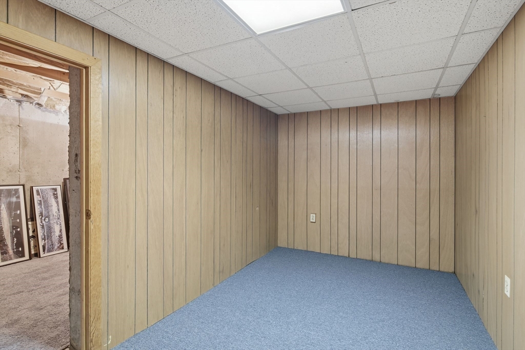 153 Porter Lake Drive, Unit 153 Springfield, MA 01106 - Photo 26 of 42